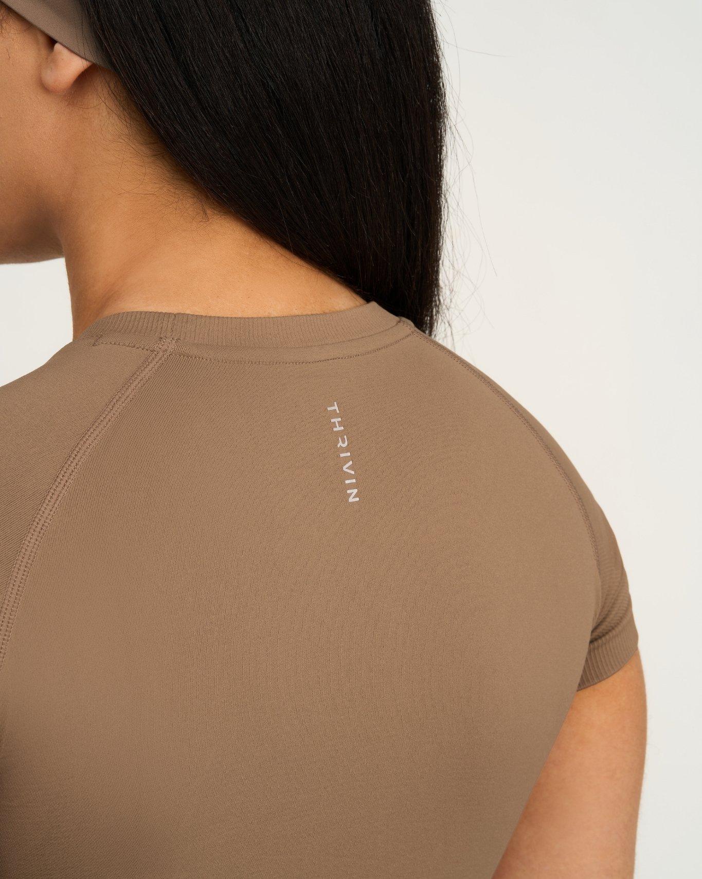 Elevate⢠Compression T-shirt | Toffee - Image 6