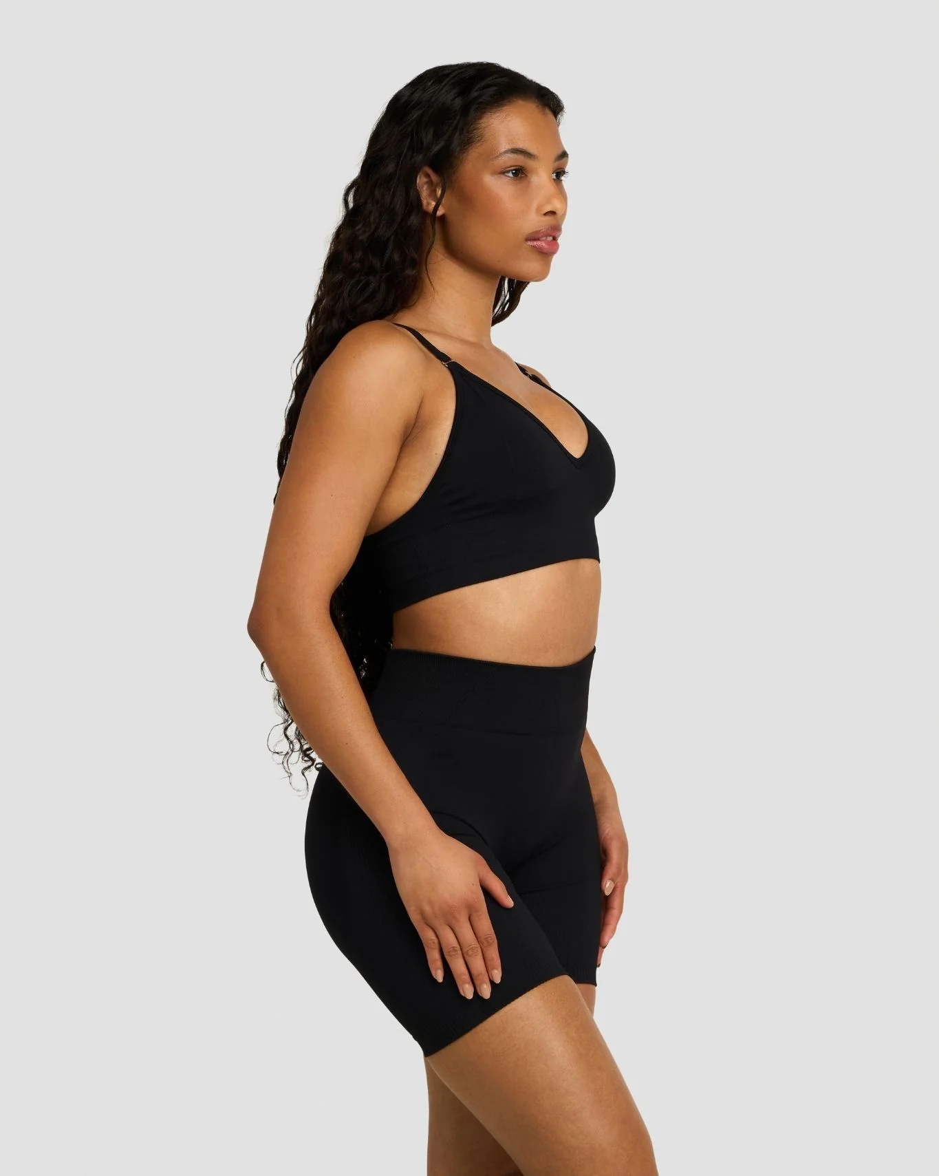 Elevate™ Multiway Sculpt Seamless Bra | Night Black - Image 6