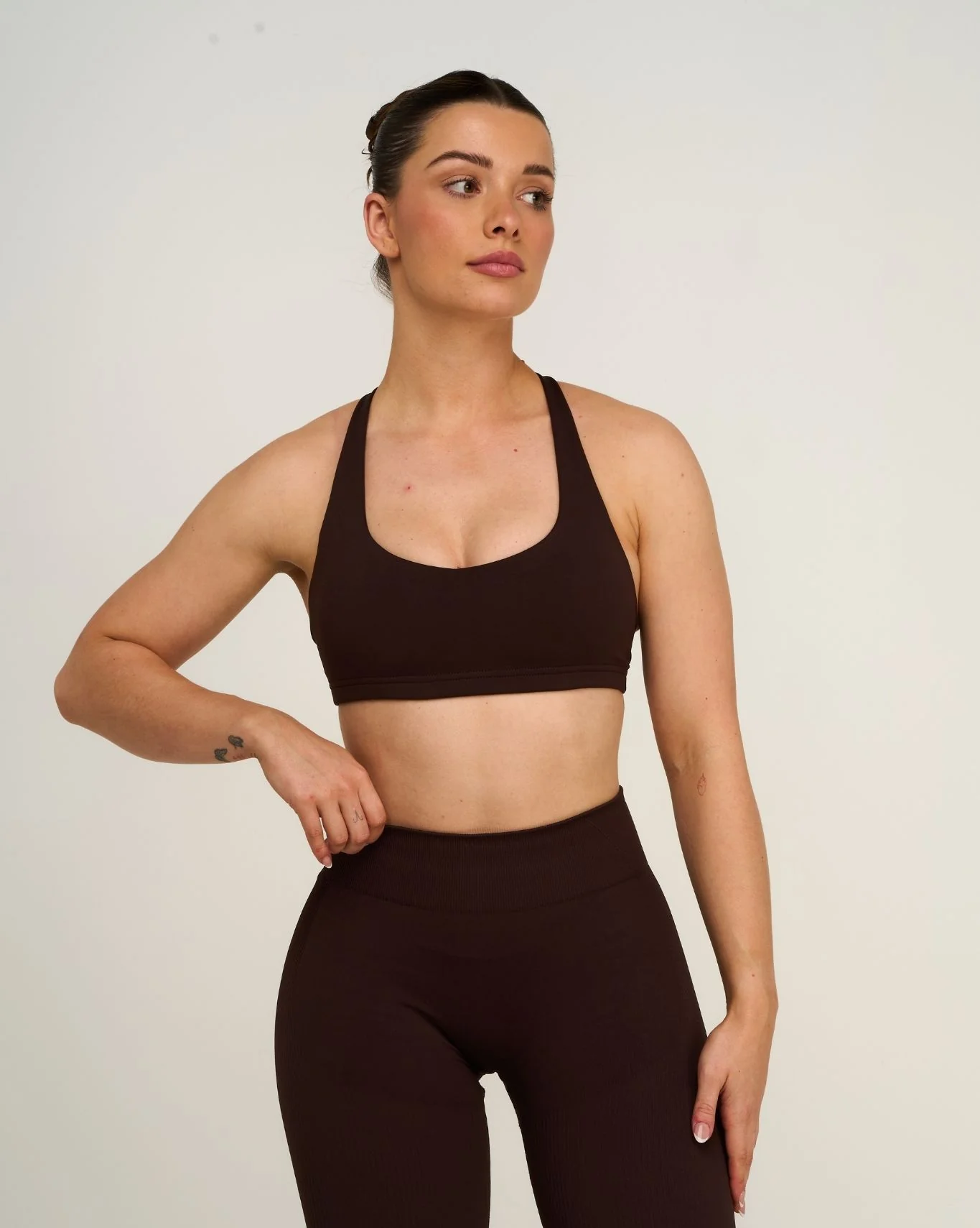 Elevate™ Sculpting Medium Impact Multiway Bra | Coffee