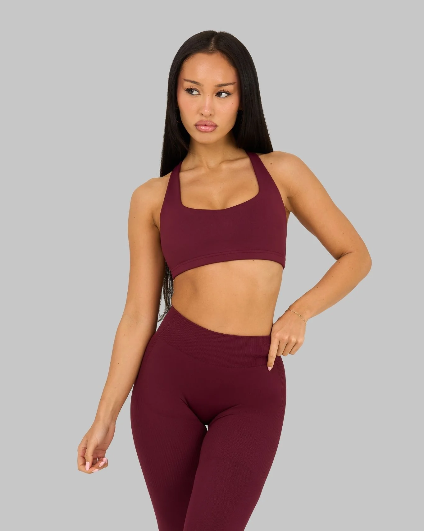 Elevate™ Sculpting Medium Impact Multiway Bra | Cranberry - Image 3