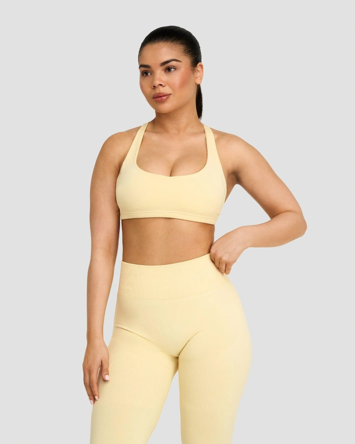 Elevate⢠Sculpting Medium Impact Multiway Bra | Golden Butter - Image 6