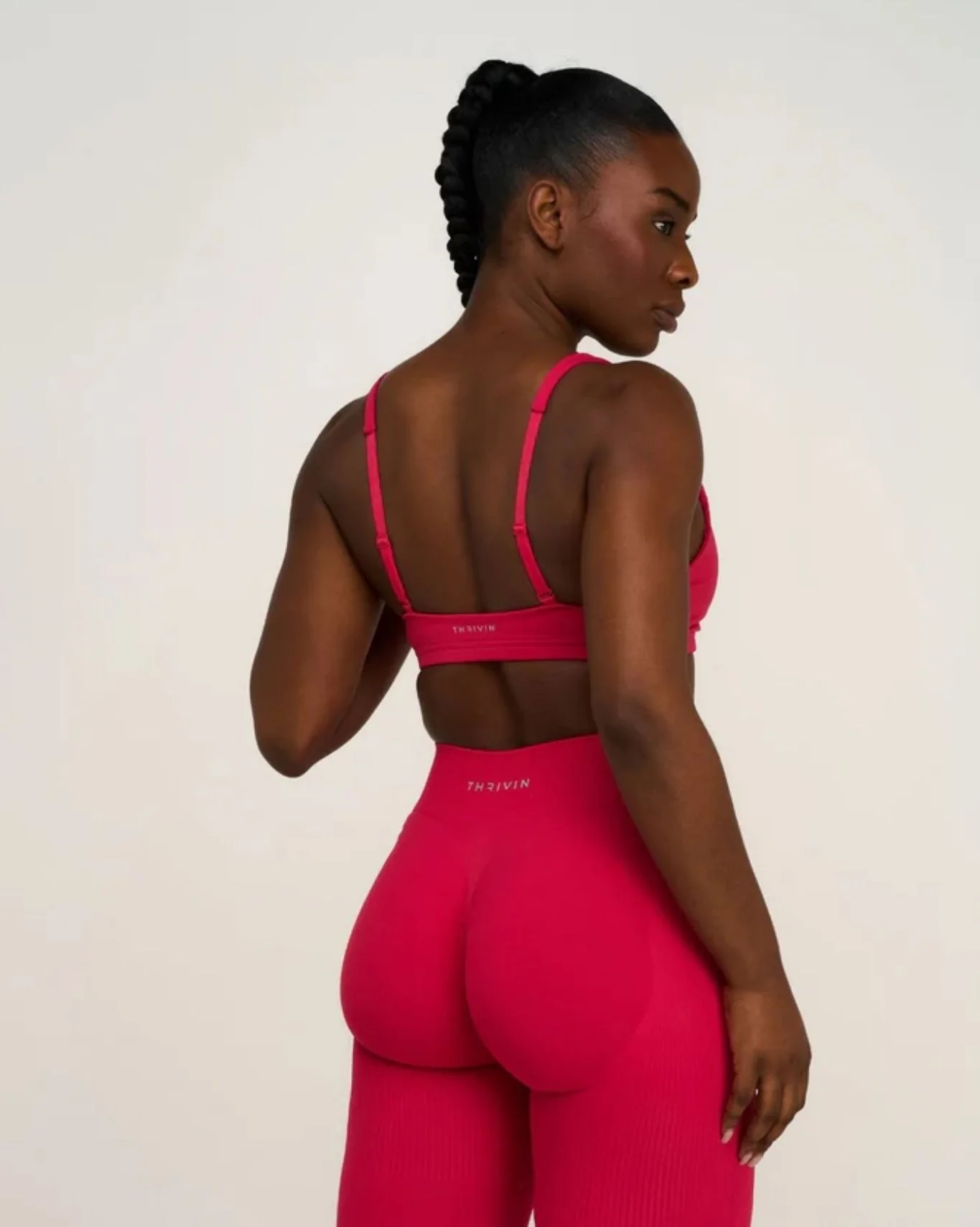 Elevate™ Sculpting Medium Impact Multiway Bra | Strawberry - Image 3