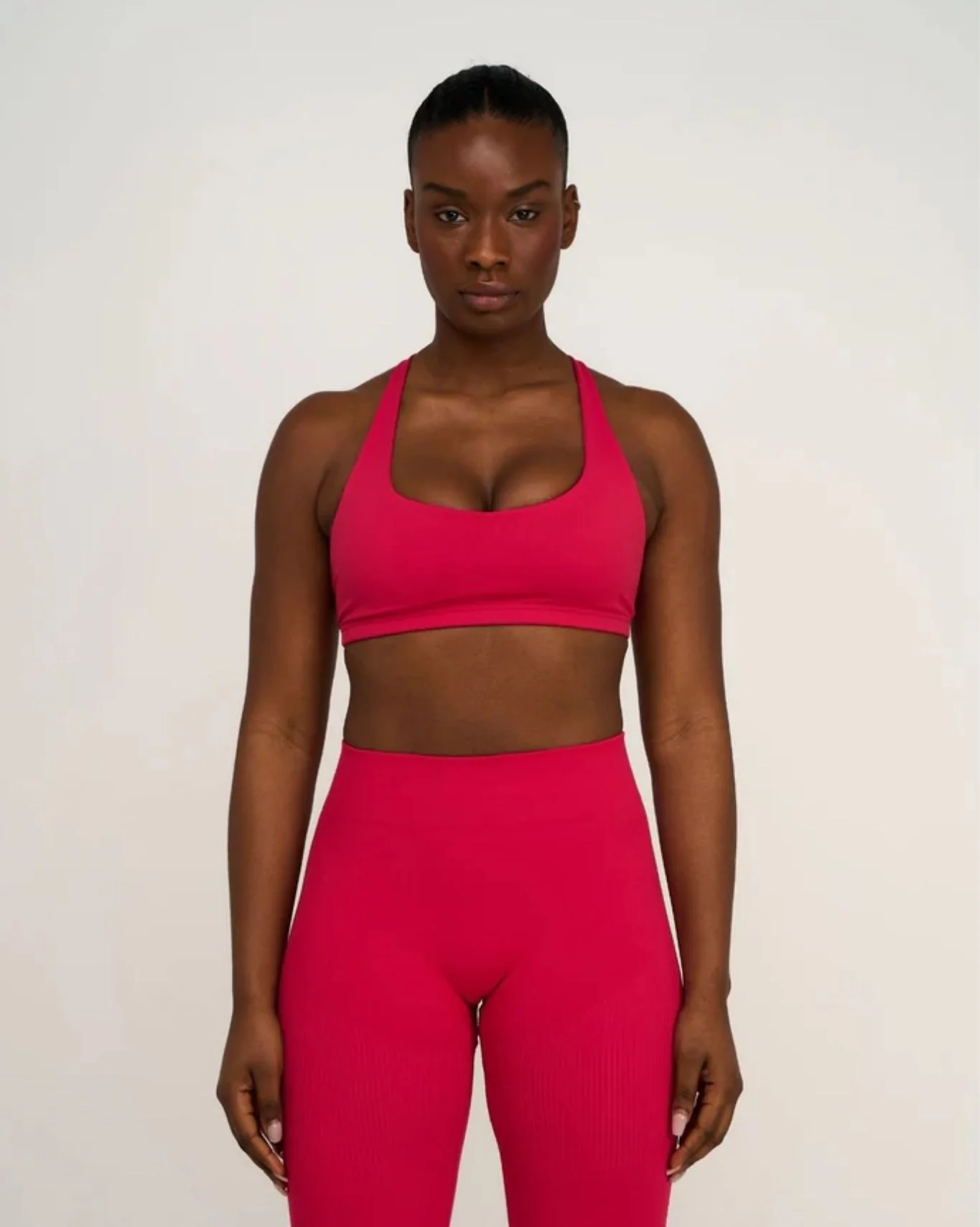 Elevate™ Sculpting Medium Impact Multiway Bra | Strawberry - Image 4