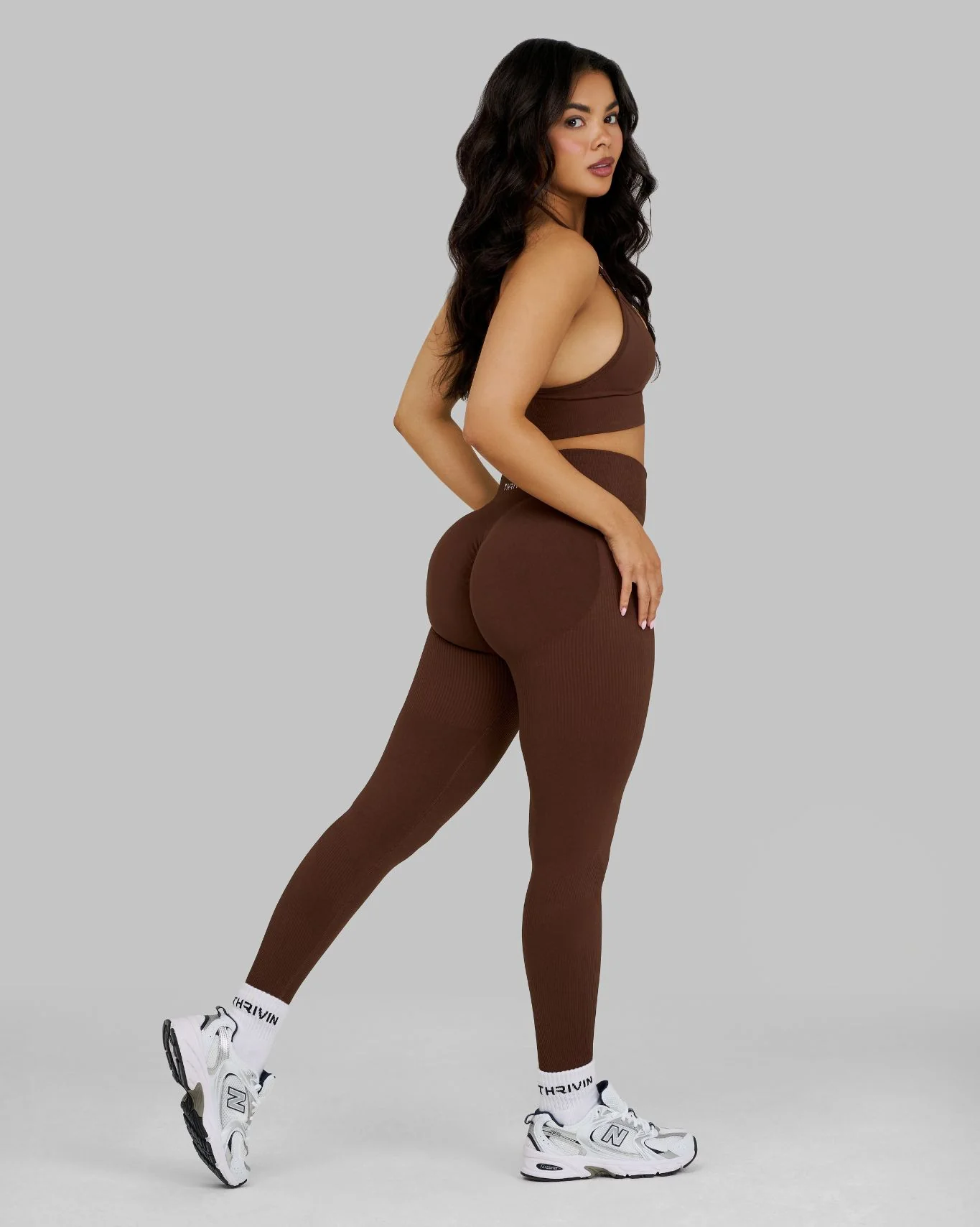 Elevate™ Sculpting Mid Waist Scrunch Leggings | Bourbon Brown - Image 3