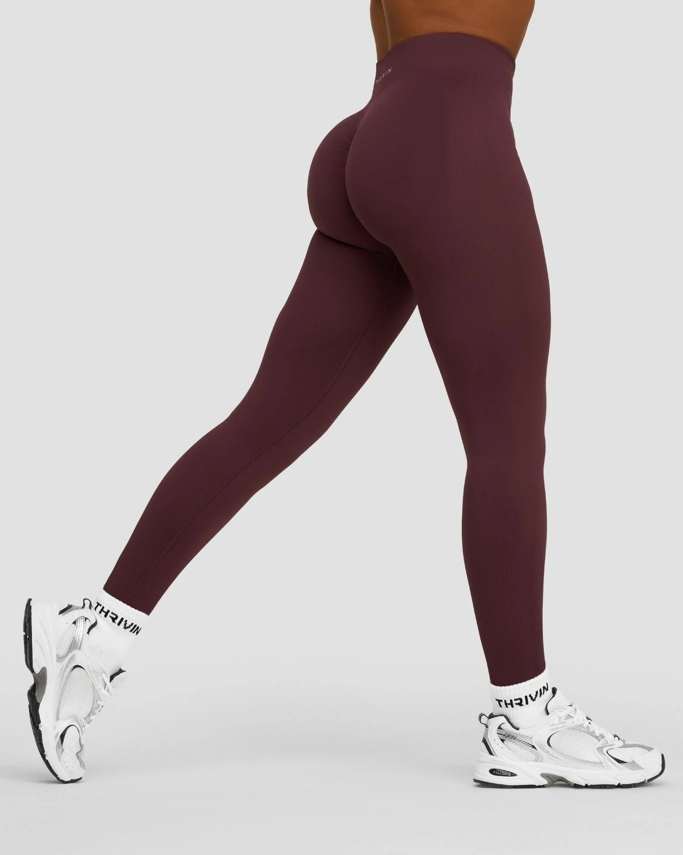 Elevate⢠Sculpting Mid Waist Scrunch Leggings | Dark Mauve