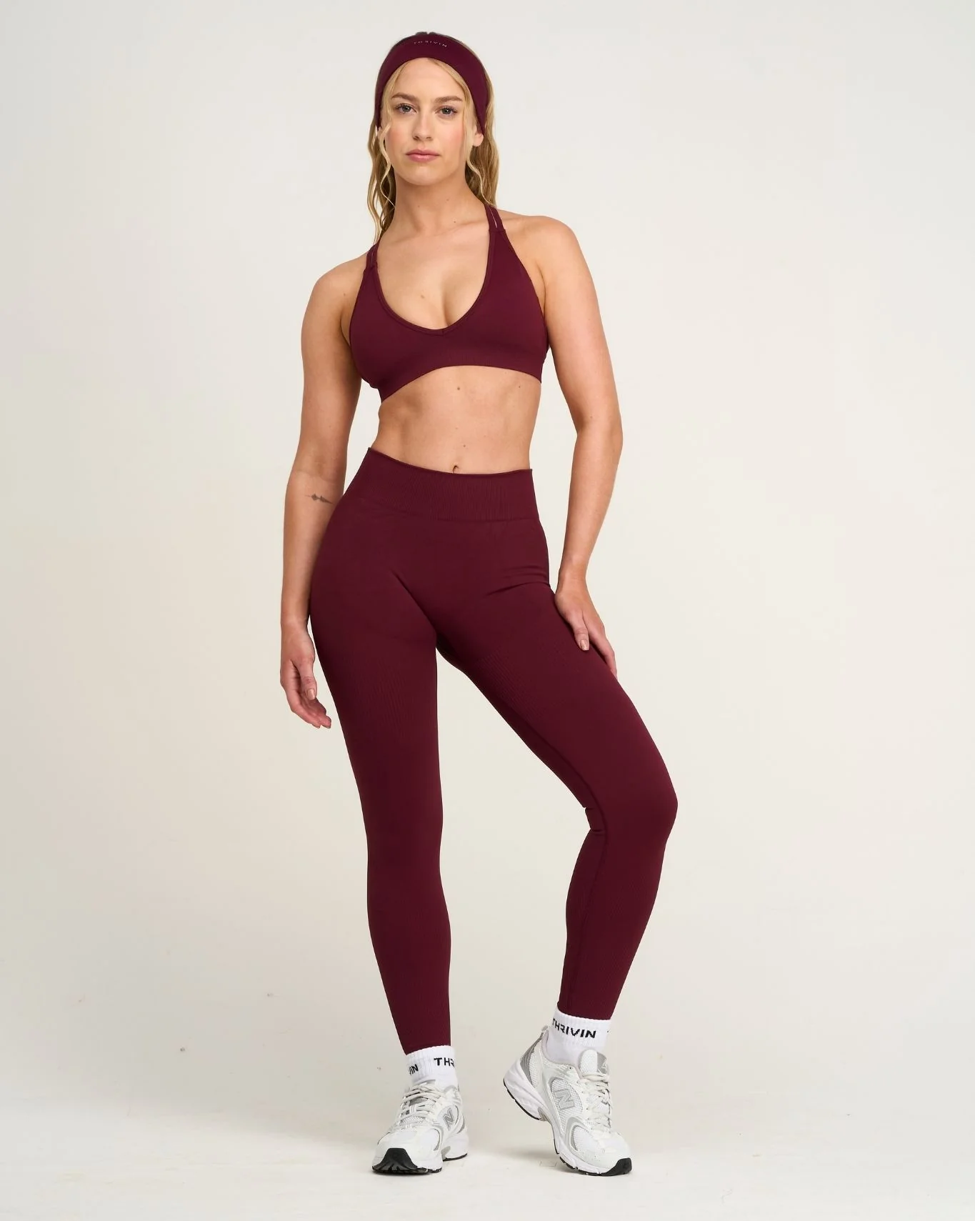 Elevate⢠Sculpting Mid Waist Scrunch Leggings | Merlot - Image 5