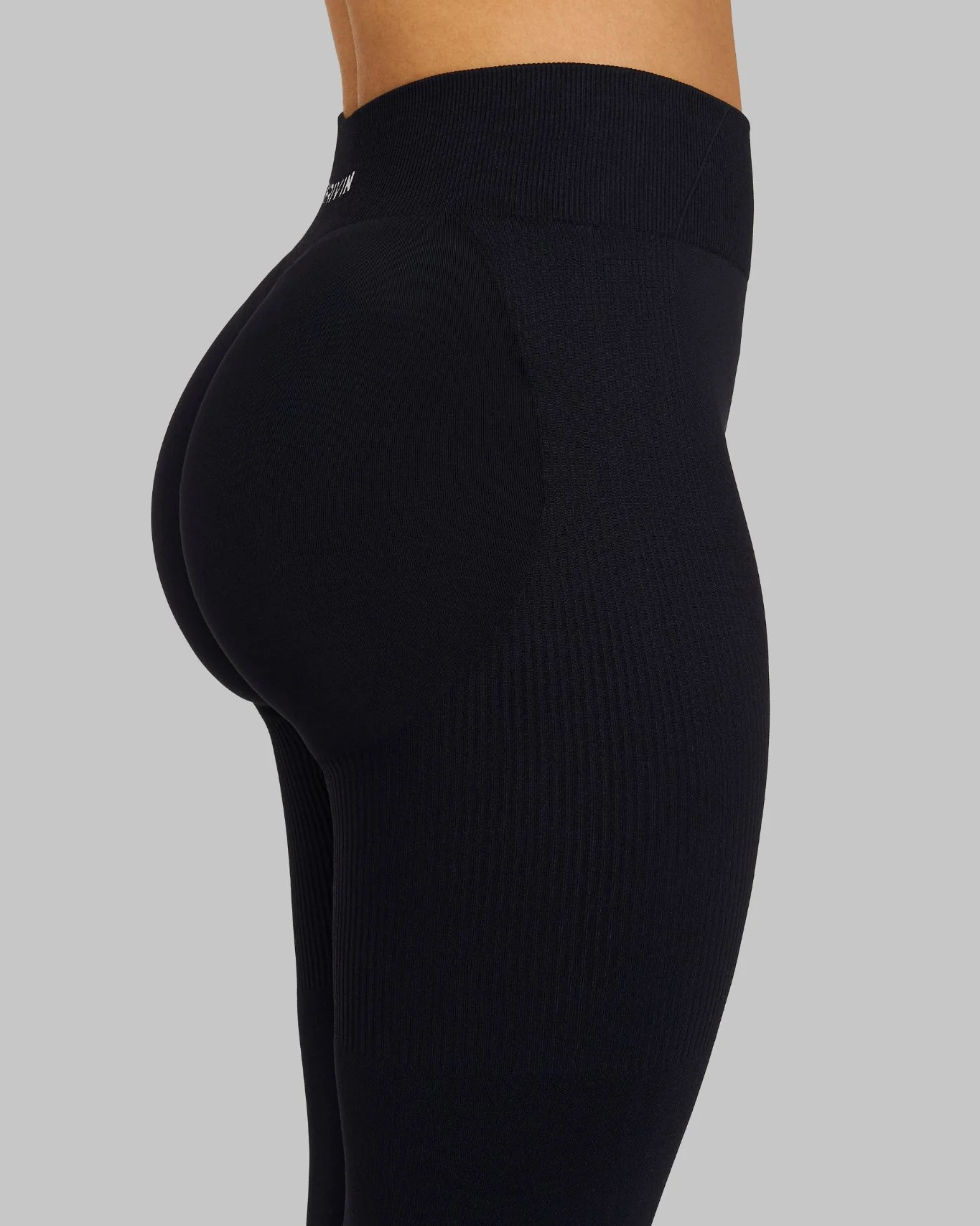 Elevate™ Sculpting Mid Waist Scrunch Leggings | Night Black - Image 6