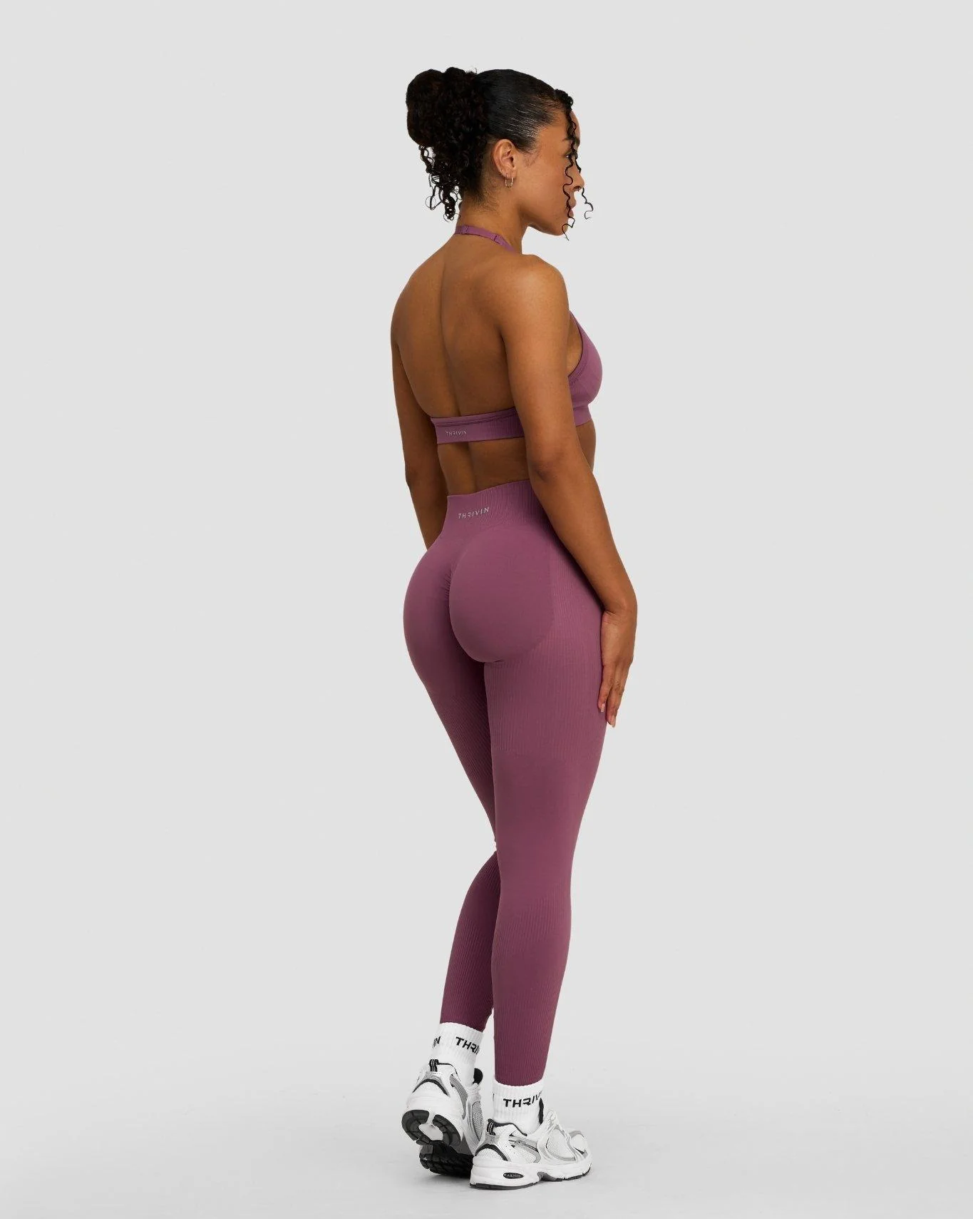 Elevate⢠Sculpting Mid Waist Scrunch Leggings | Orchid Mauve - Image 3
