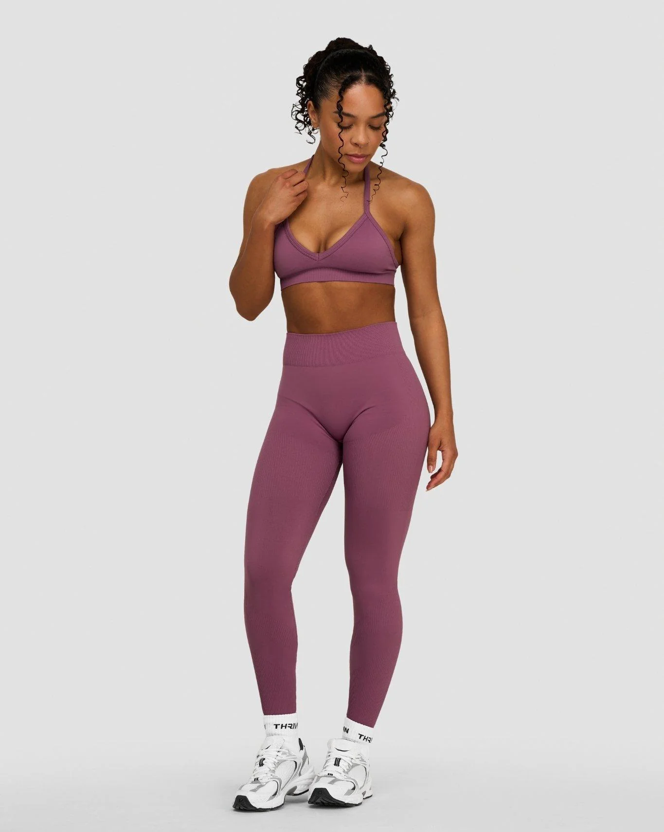 Elevate⢠Sculpting Mid Waist Scrunch Leggings | Orchid Mauve - Image 4