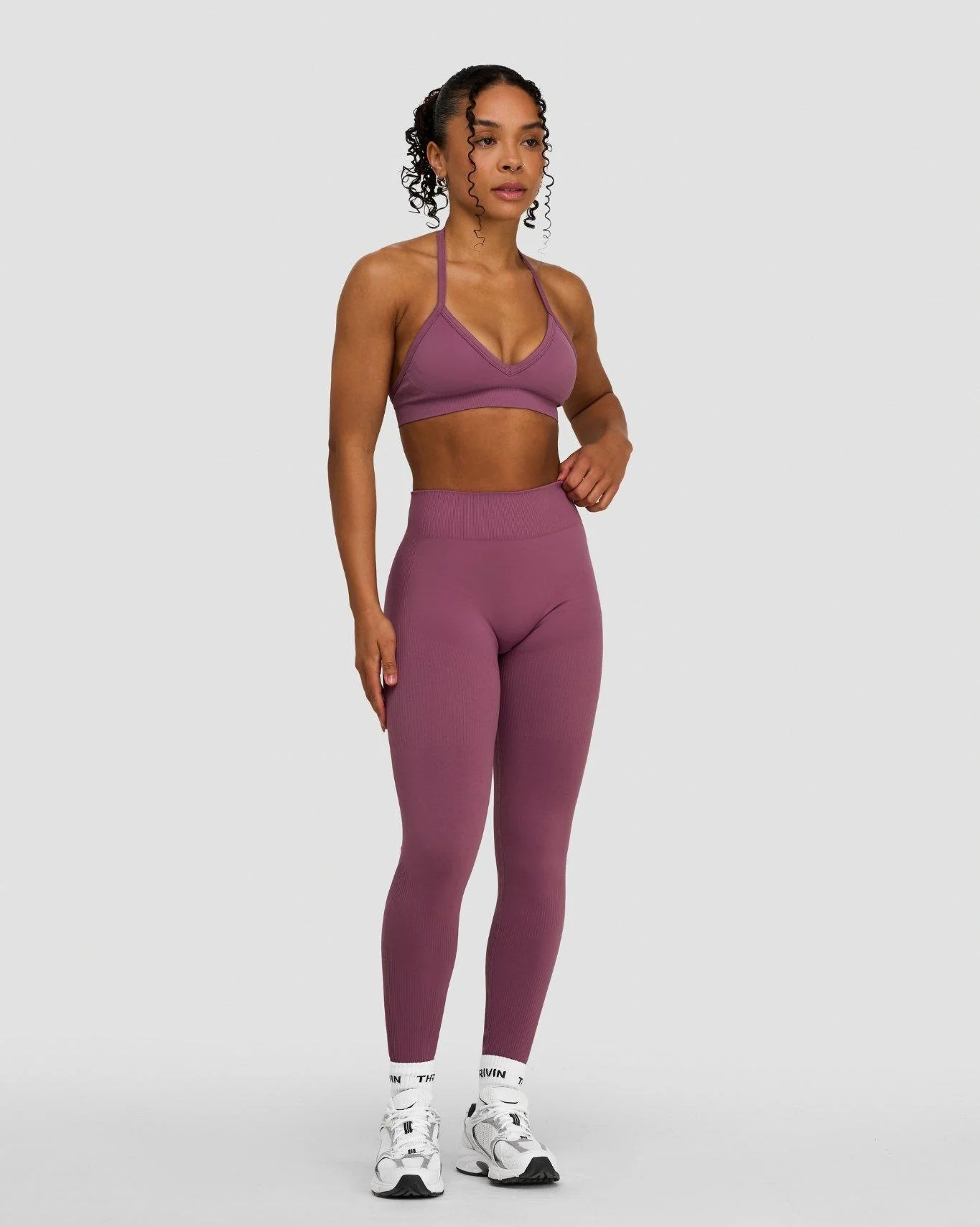 Elevate⢠Sculpting Mid Waist Scrunch Leggings | Orchid Mauve - Image 5