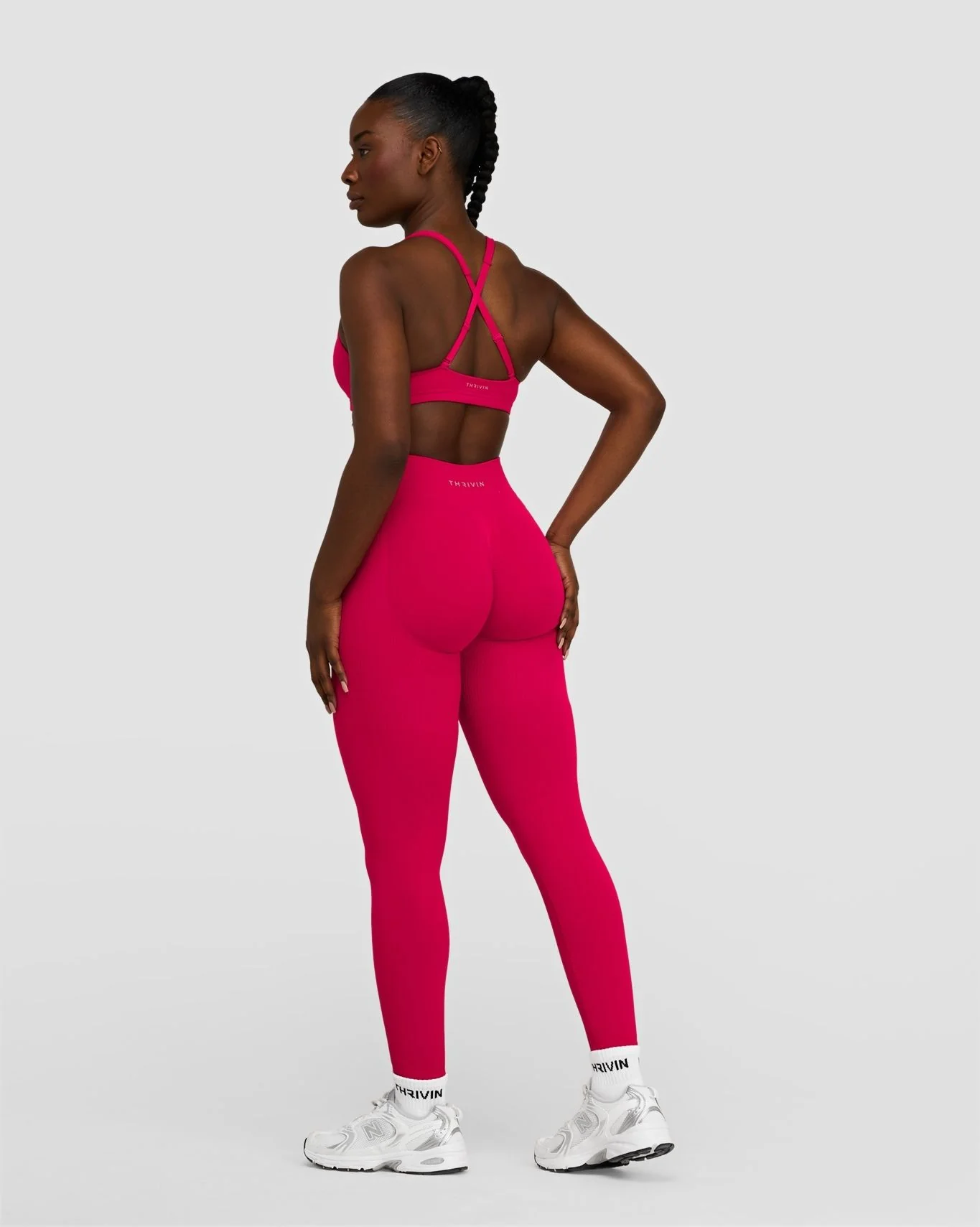 Elevate⢠Sculpting Mid Waist Scrunch Leggings | Strawberry - Image 4