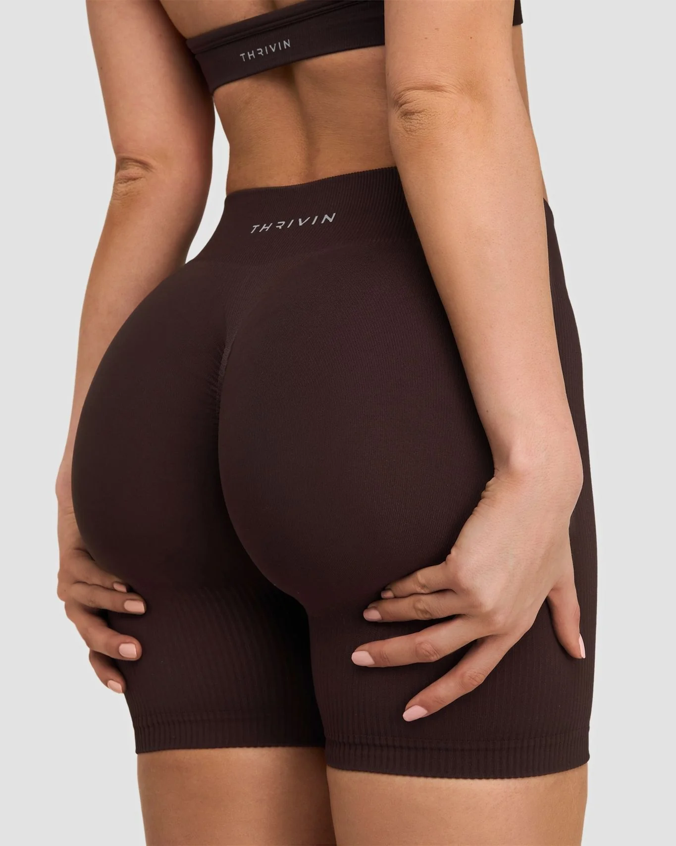 Elevate⢠Sculpting Mid Waist Scrunch Shorts | Coffee - Image 2