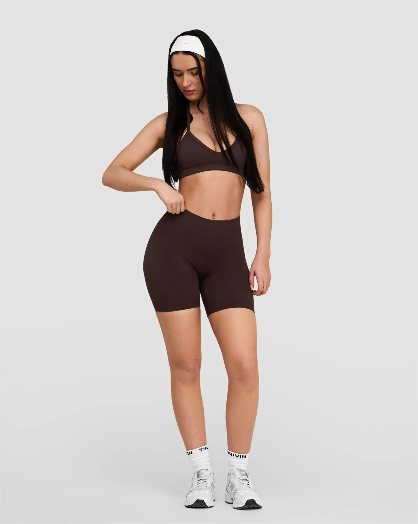 Elevate⢠Sculpting Mid Waist Scrunch Shorts | Coffee - Image 5