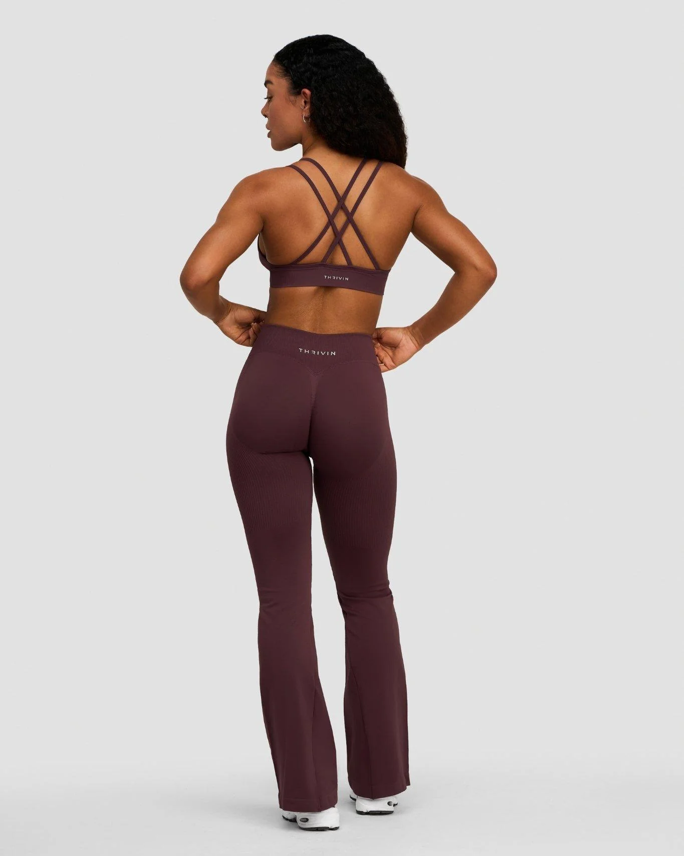 Elevate⢠Sculpting Seamless High Apex Bra | Dark Mauve - Image 4
