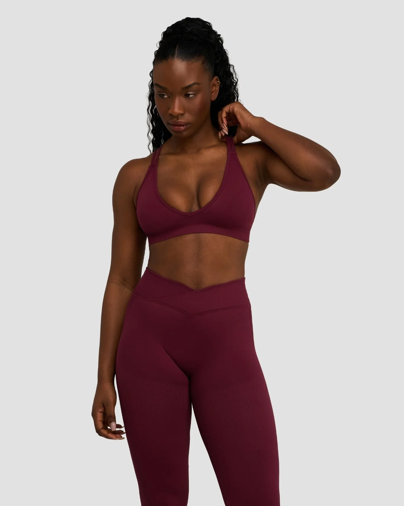 Elevate⢠Sculpting Seamless High Apex Bra | Merlot - Image 3