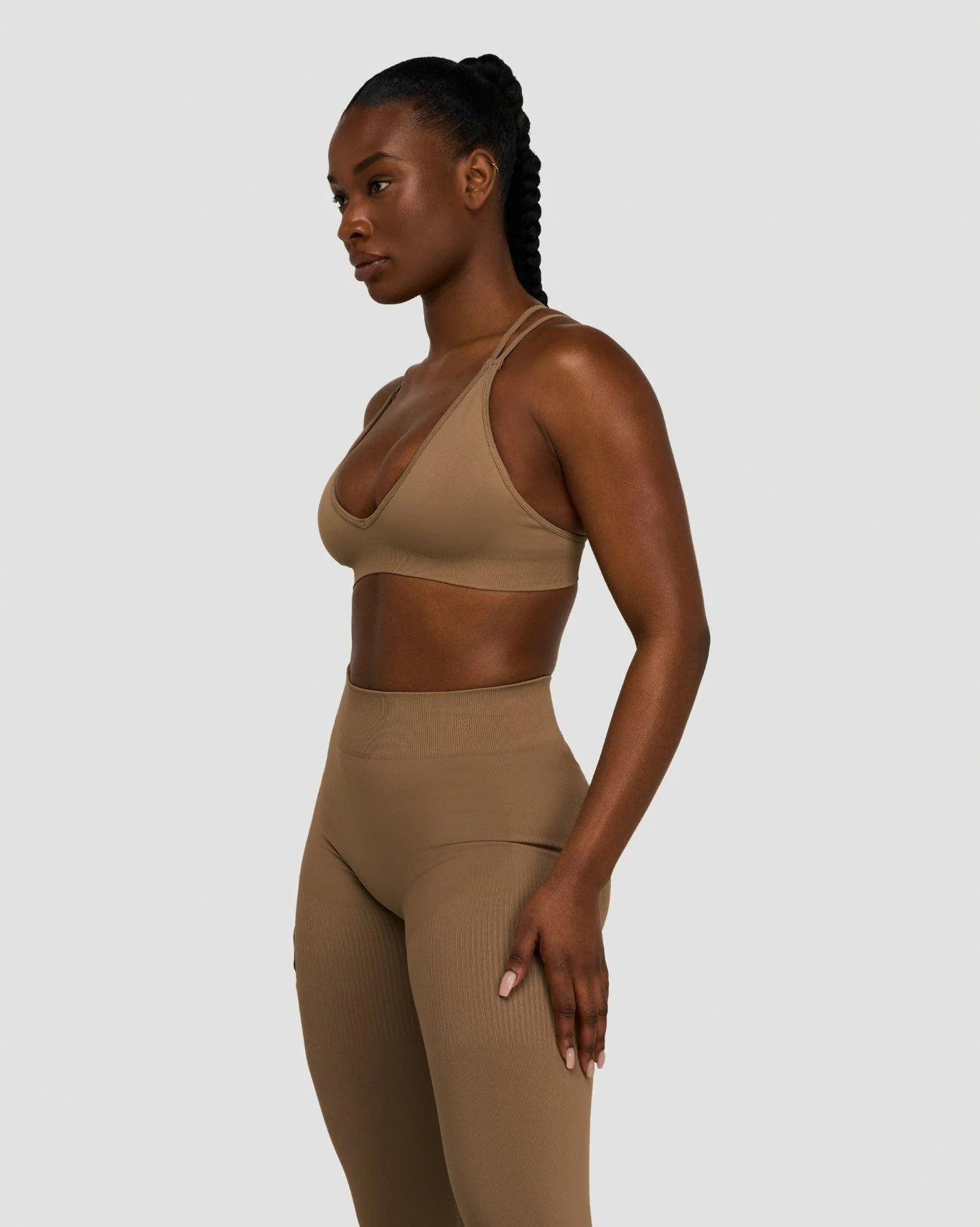 Elevate⢠Sculpting Seamless High Apex Bra | Toffee - Image 4