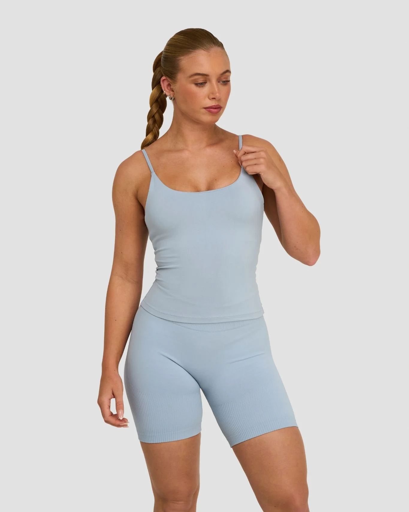 Elevate⢠Sculpting Seamless Scoop Neck Cami | Blue Haze - Image 3