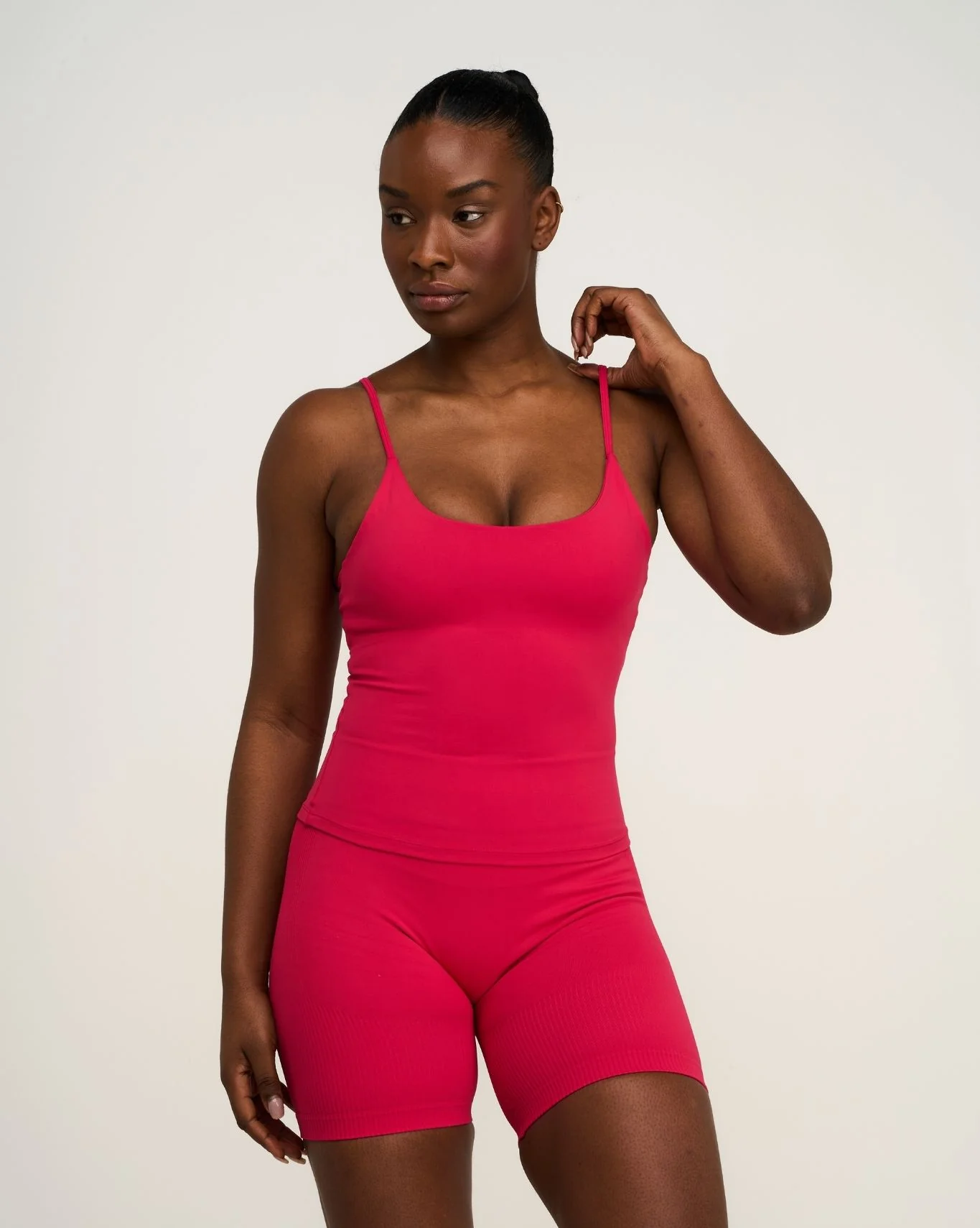 Elevate™ Sculpting Seamless Scoop Neck Cami | Strawberry - Image 4