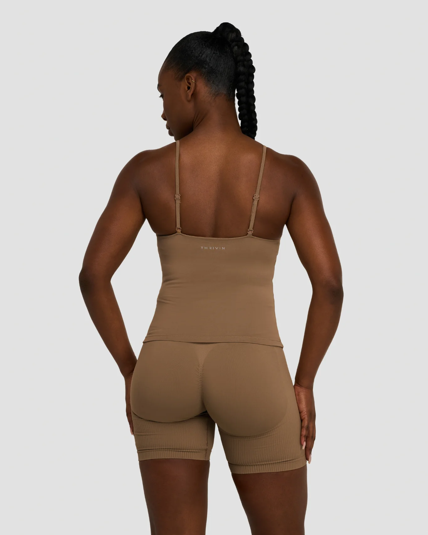 Elevate⢠Sculpting Seamless Scoop Neck Cami | Toffee - Image 2