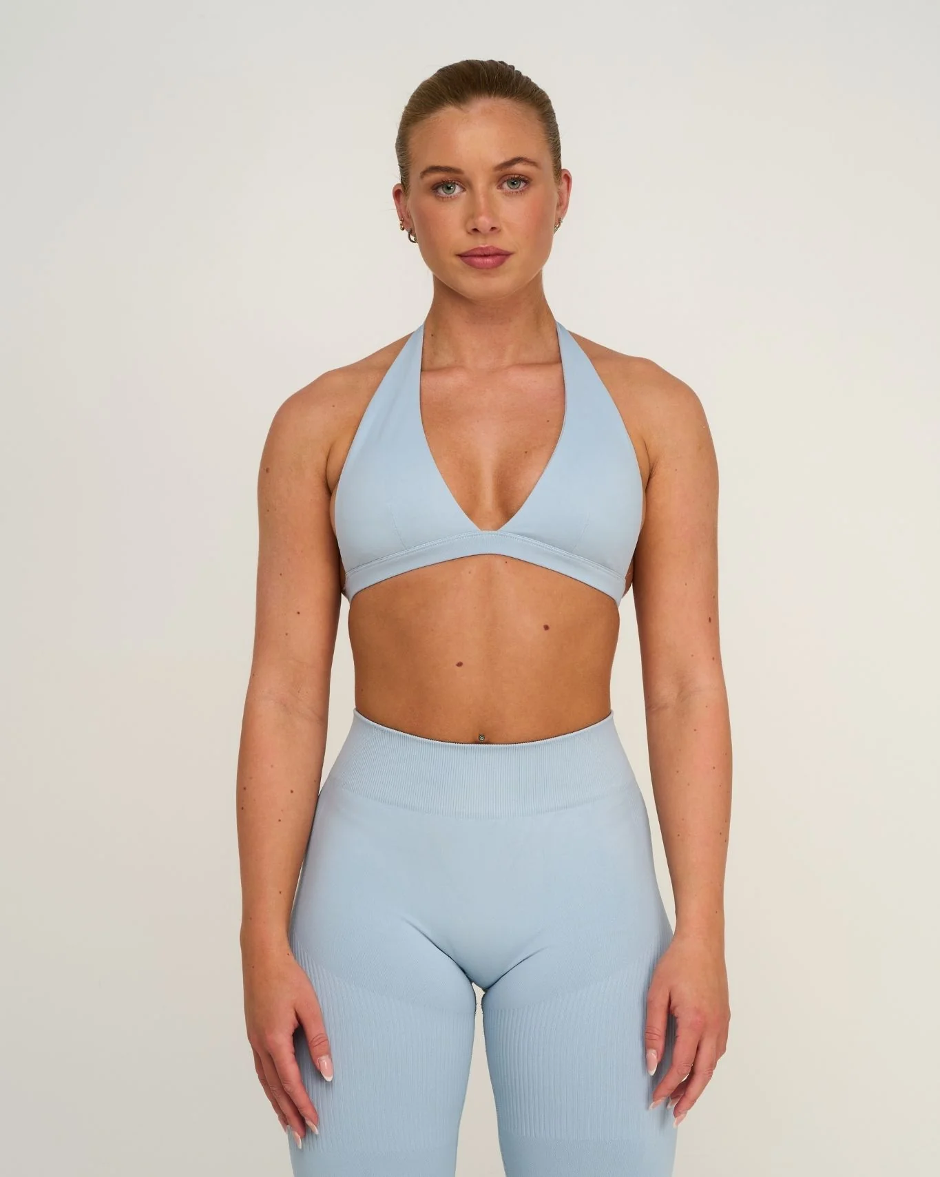Elevate⢠Sculpting Seamless V-Neck Halter Bra | Blue Haze - Image 3