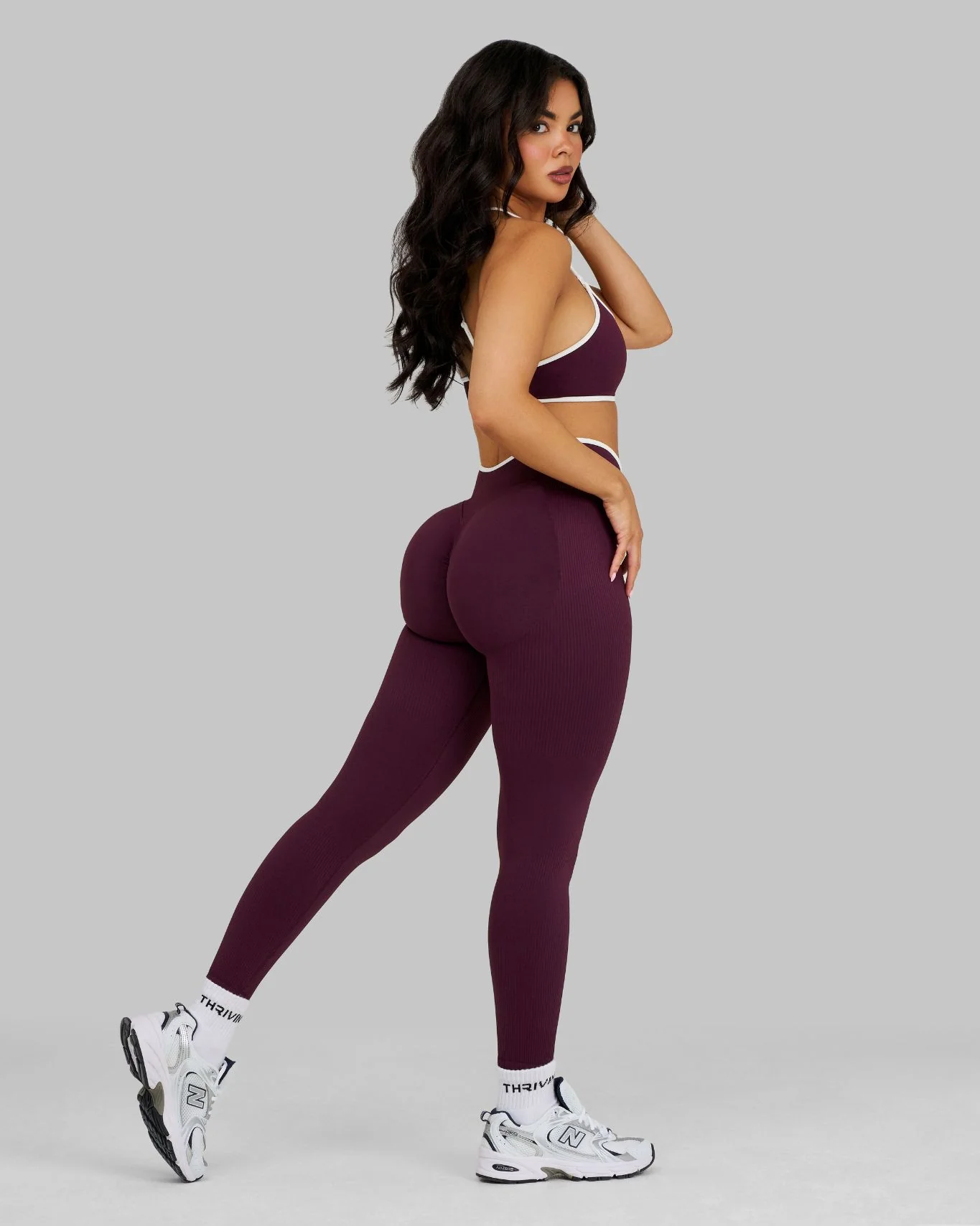 Outline V-Waist Leggings | Winter Plum - Image 3