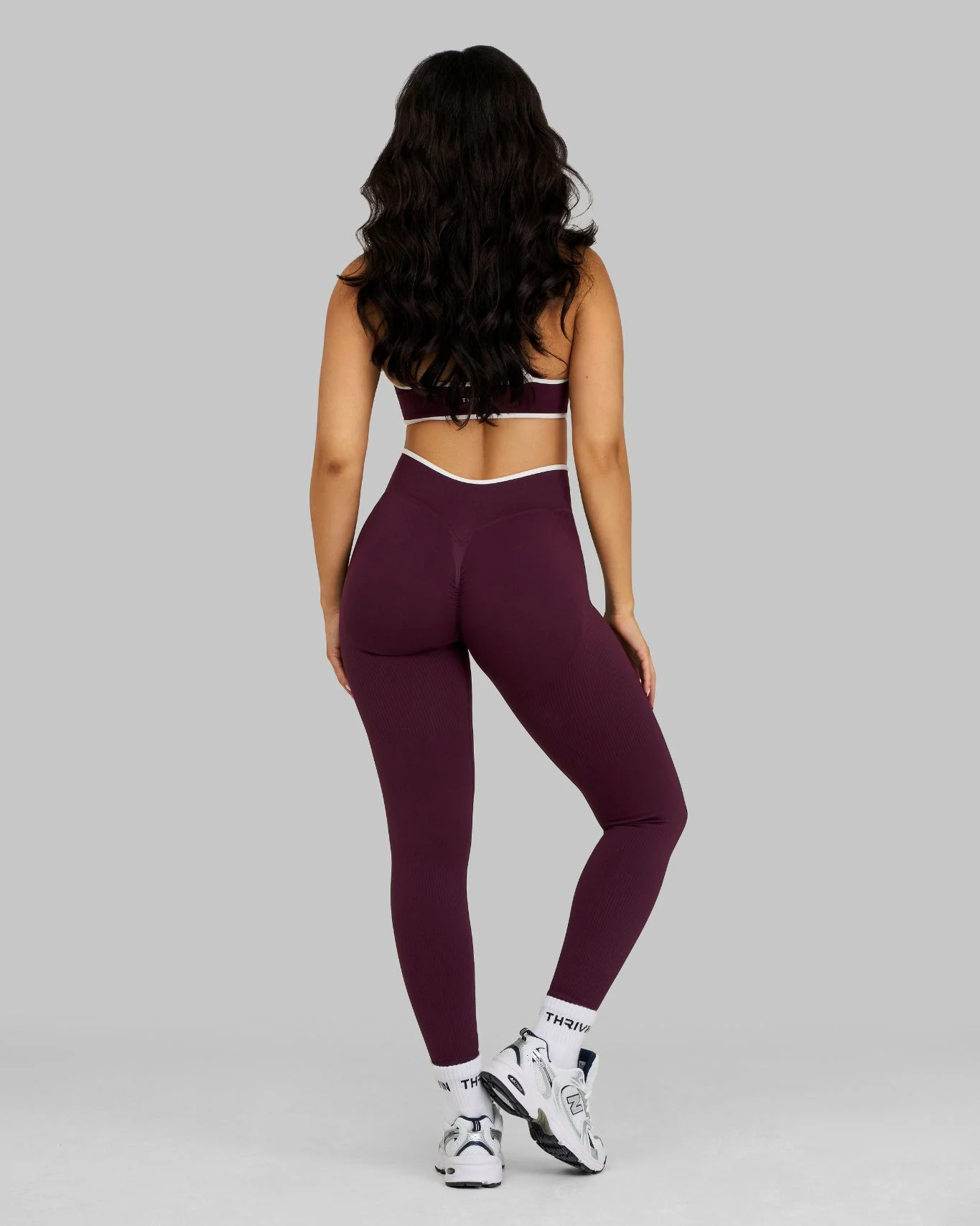 Outline V-Waist Leggings | Winter Plum - Image 5