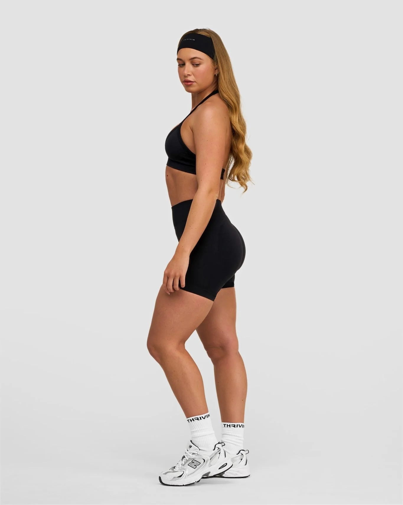 The Contour Gym 3-Piece Outfit - Image 3