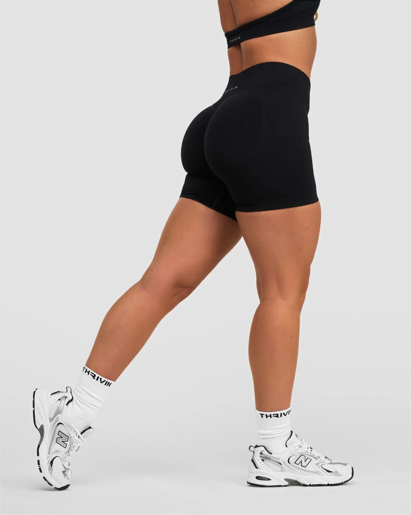 The Contour Gym 3-Piece Outfit - Image 4