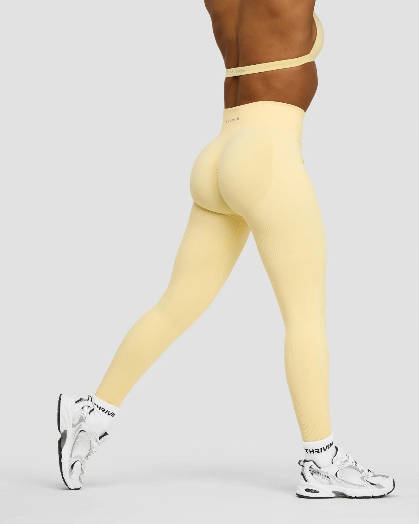 The Essential Training 2-Piece Set - Image 3